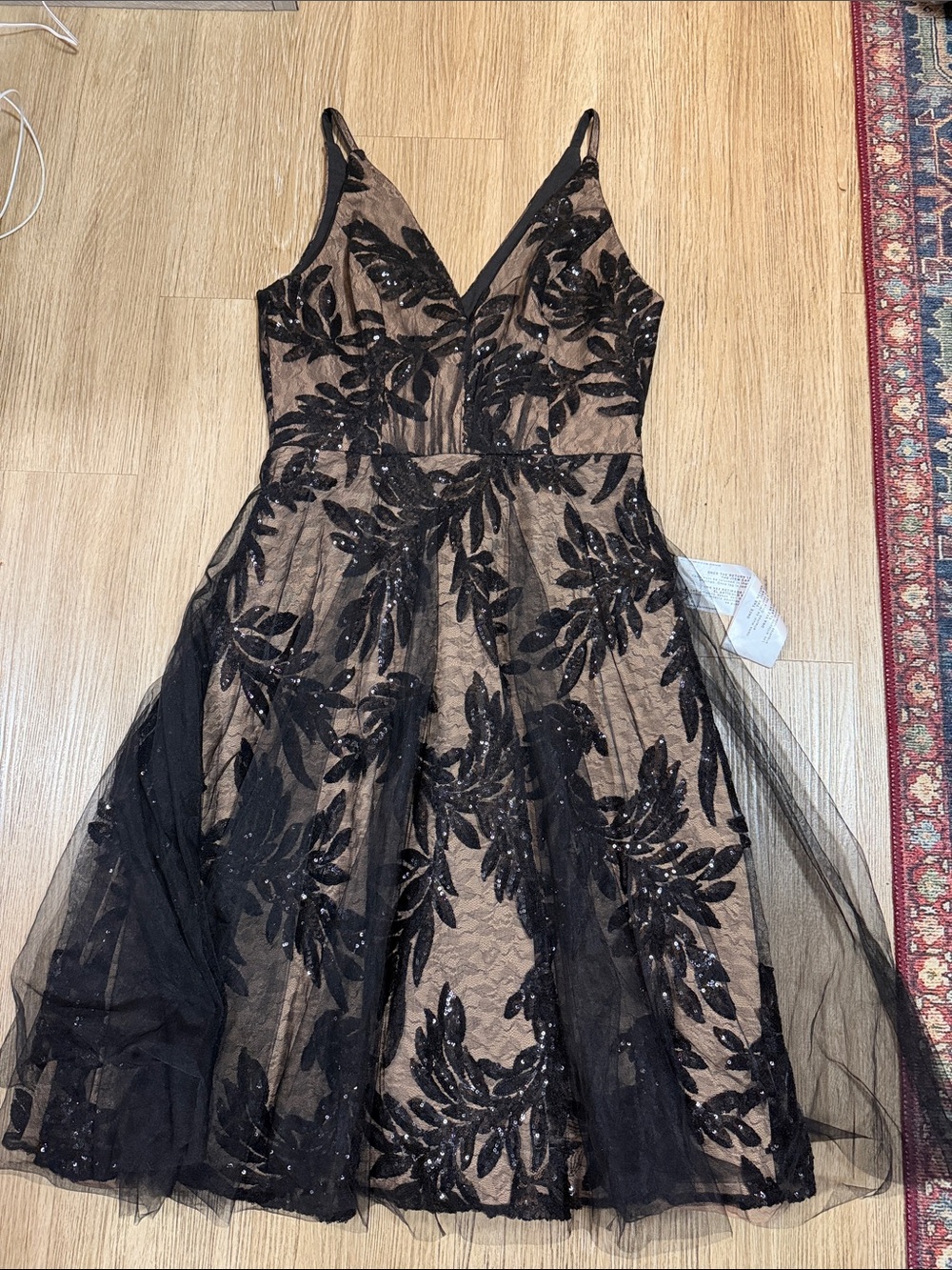 Dress the Population Black Floral Sequin Midi Dress L